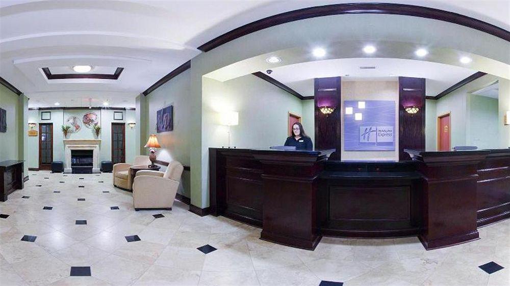 Holiday Inn Express Hotel & Suites Athens By Ihg מראה חיצוני תמונה