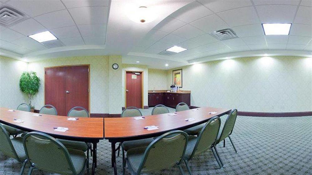 Holiday Inn Express Hotel & Suites Athens By Ihg מראה חיצוני תמונה