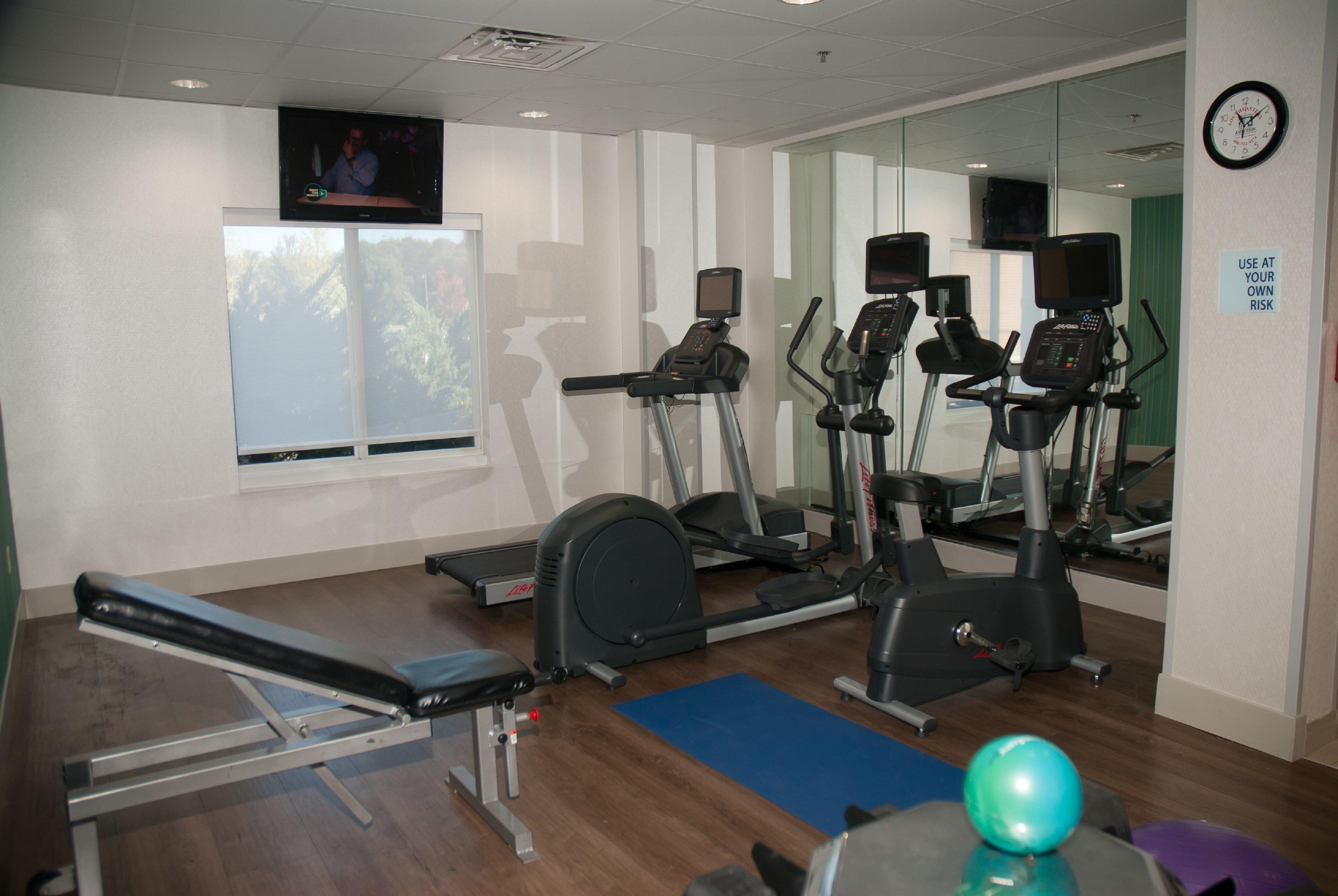 Holiday Inn Express Hotel & Suites Athens By Ihg מראה חיצוני תמונה