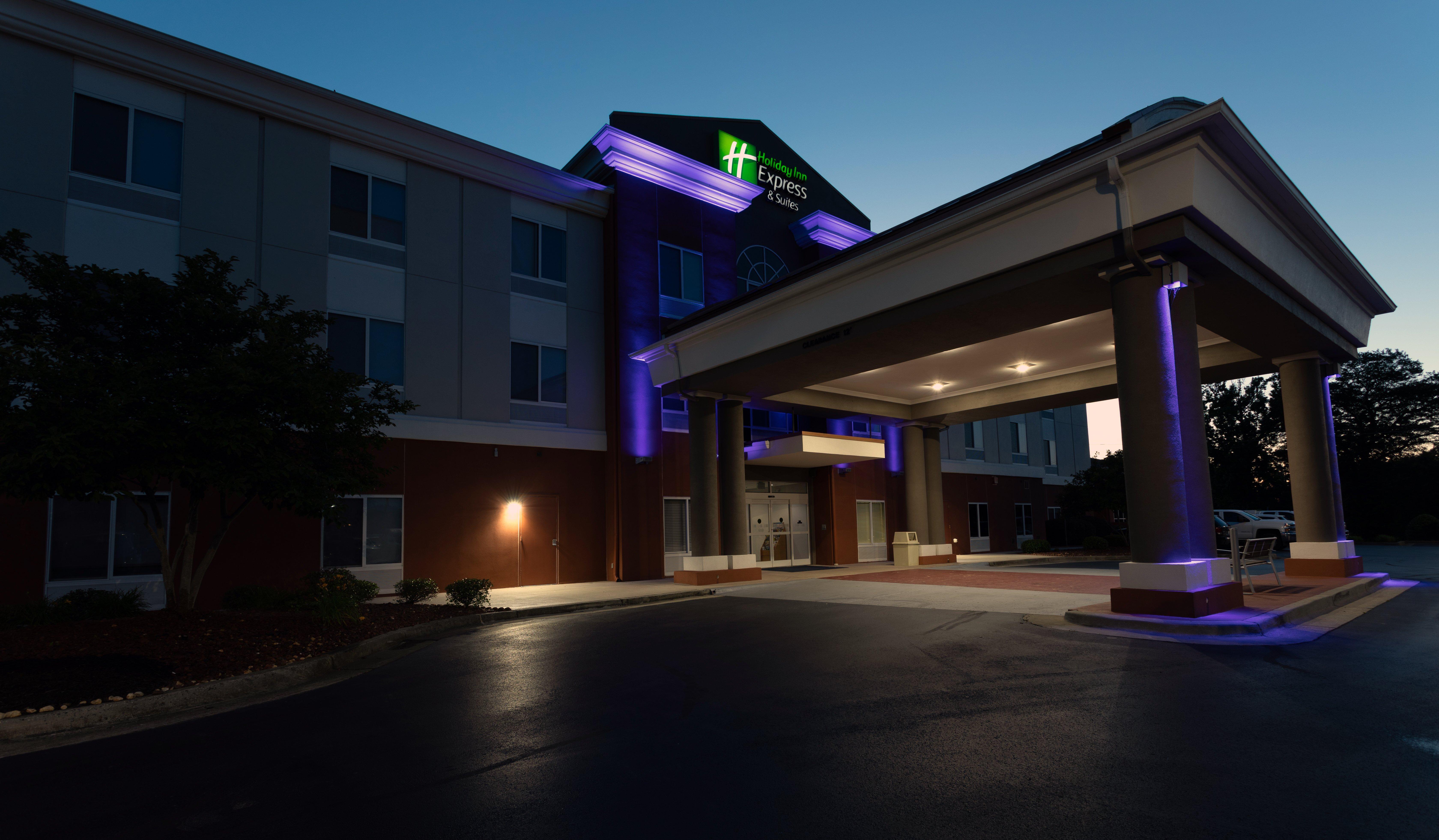 Holiday Inn Express Hotel & Suites Athens By Ihg מראה חיצוני תמונה