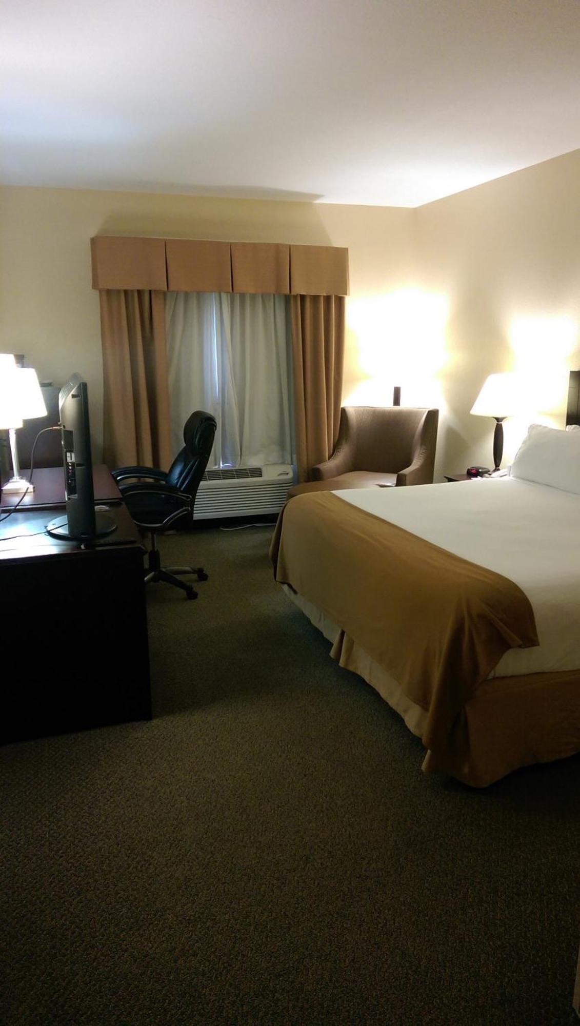Holiday Inn Express Hotel & Suites Athens By Ihg מראה חיצוני תמונה