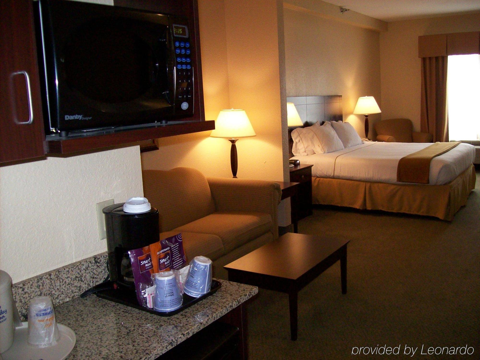 Holiday Inn Express Hotel & Suites Athens By Ihg חדר תמונה