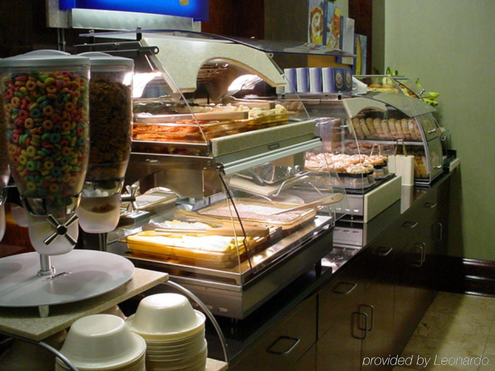 Holiday Inn Express Hotel & Suites Athens By Ihg מראה חיצוני תמונה